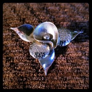 Vintage Silver Plated Flower Brooch